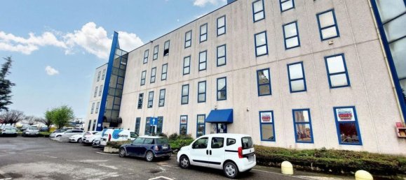 Büro in Piacenza, Italy 1655m², Nr. 374948 2