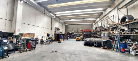 Büro in Piacenza, Italy 1655m², Nr. 374948 13