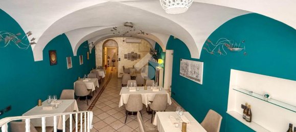 Propiedad comercial de 3 habitaciónes en Salò, Italy No. 293759 22