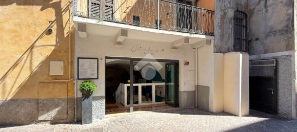 Propiedad comercial de 3 habitaciónes en Salò, Italy No. 293759 2