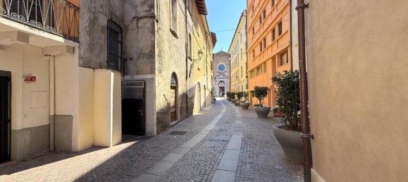 Propiedad comercial de 3 habitaciónes en Salò, Italy No. 293759 8