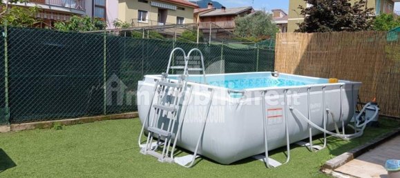 1 bedroom Apartment in Nembro, Italy No. 290432 3