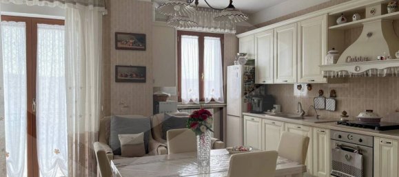 4 rooms Apartment in Cerignola, Italy No. 20988 13