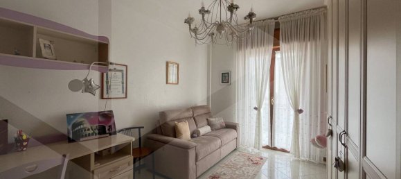 4 rooms Apartment in Cerignola, Italy No. 20988 7