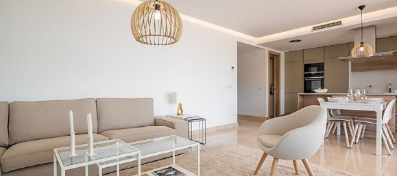 Квартира с 3 спальнями в Бенахавис, Испания № 77595 14