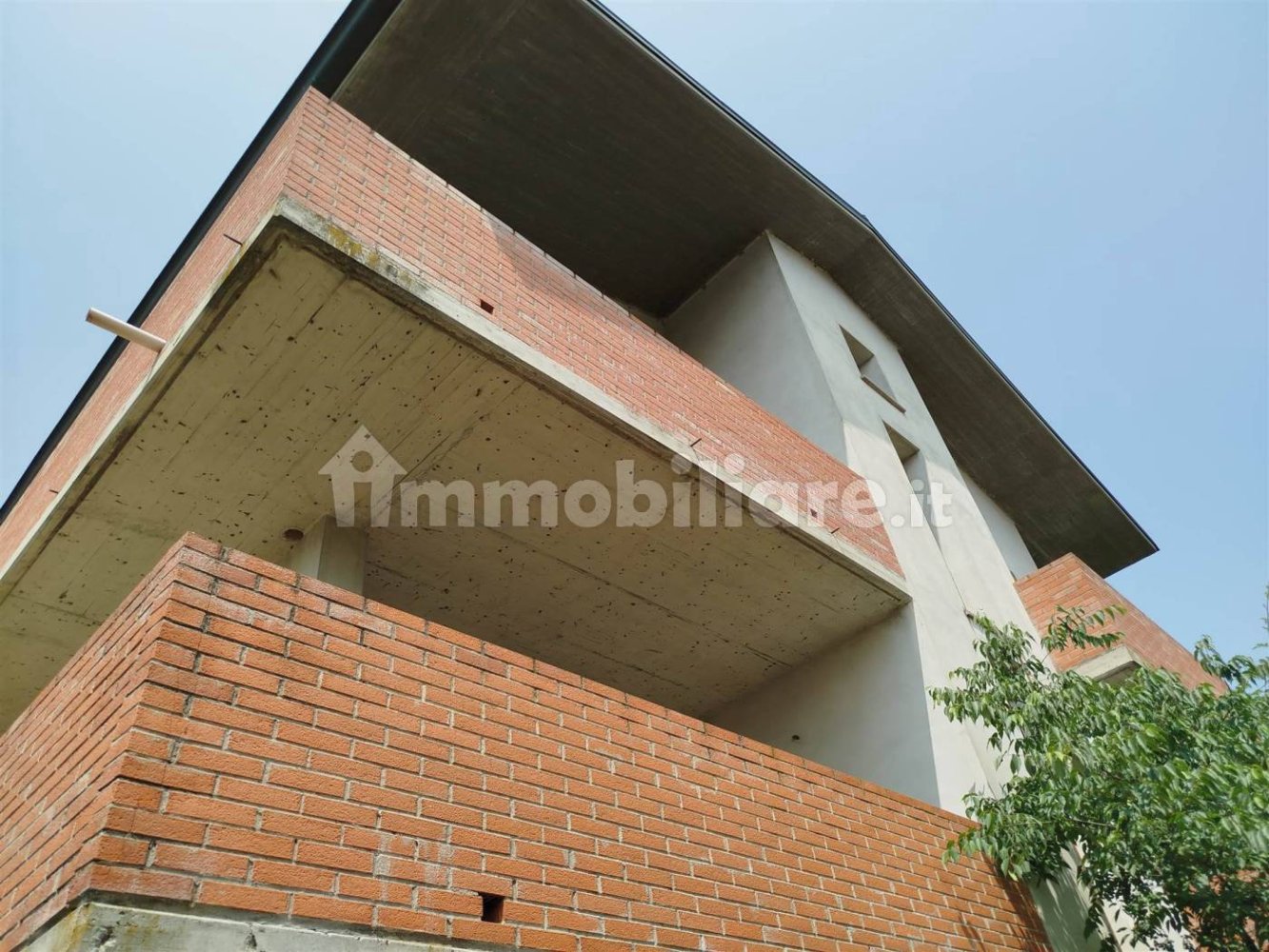 2 chambres Maison à San Prospero, Italy No. 368944