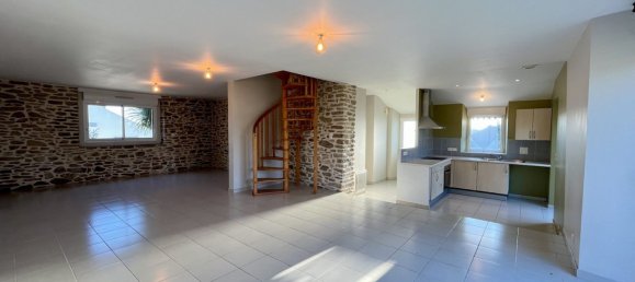 Casa de 2 dormitorios en Billiers, France No. 204489 5