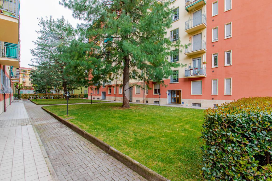 2-Zimmer Wohnung in Milan, Italy, Nr. 246639