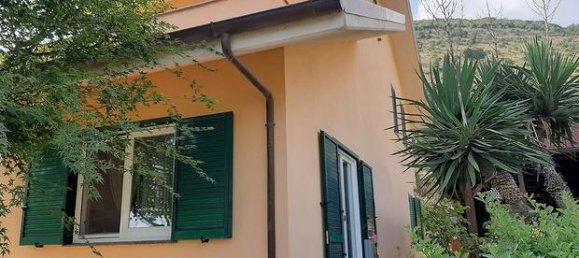 7-Zimmer Villa in Maenza, Italy, Nr. 291227 2