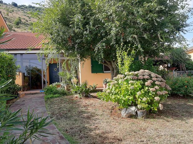 7-Zimmer Villa in Maenza, Italy, Nr. 291227