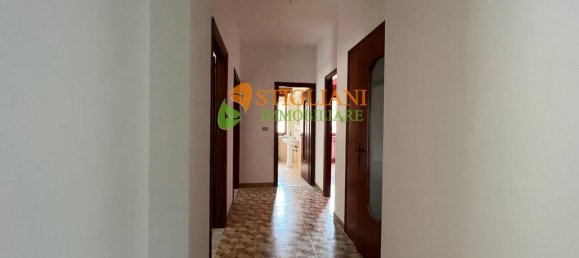 Apartamento de 5 habitaciónes en Campobasso, Italy No. 134800 13