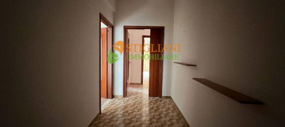 Apartamento de 5 habitaciónes en Campobasso, Italy No. 134800 8