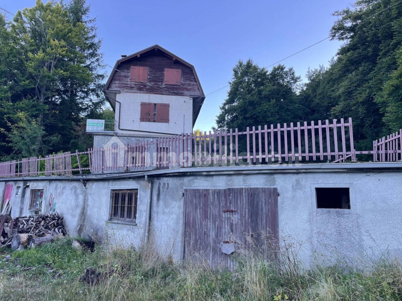 4 bedrooms House in Tizzano Val Parma, Italy No. 314864