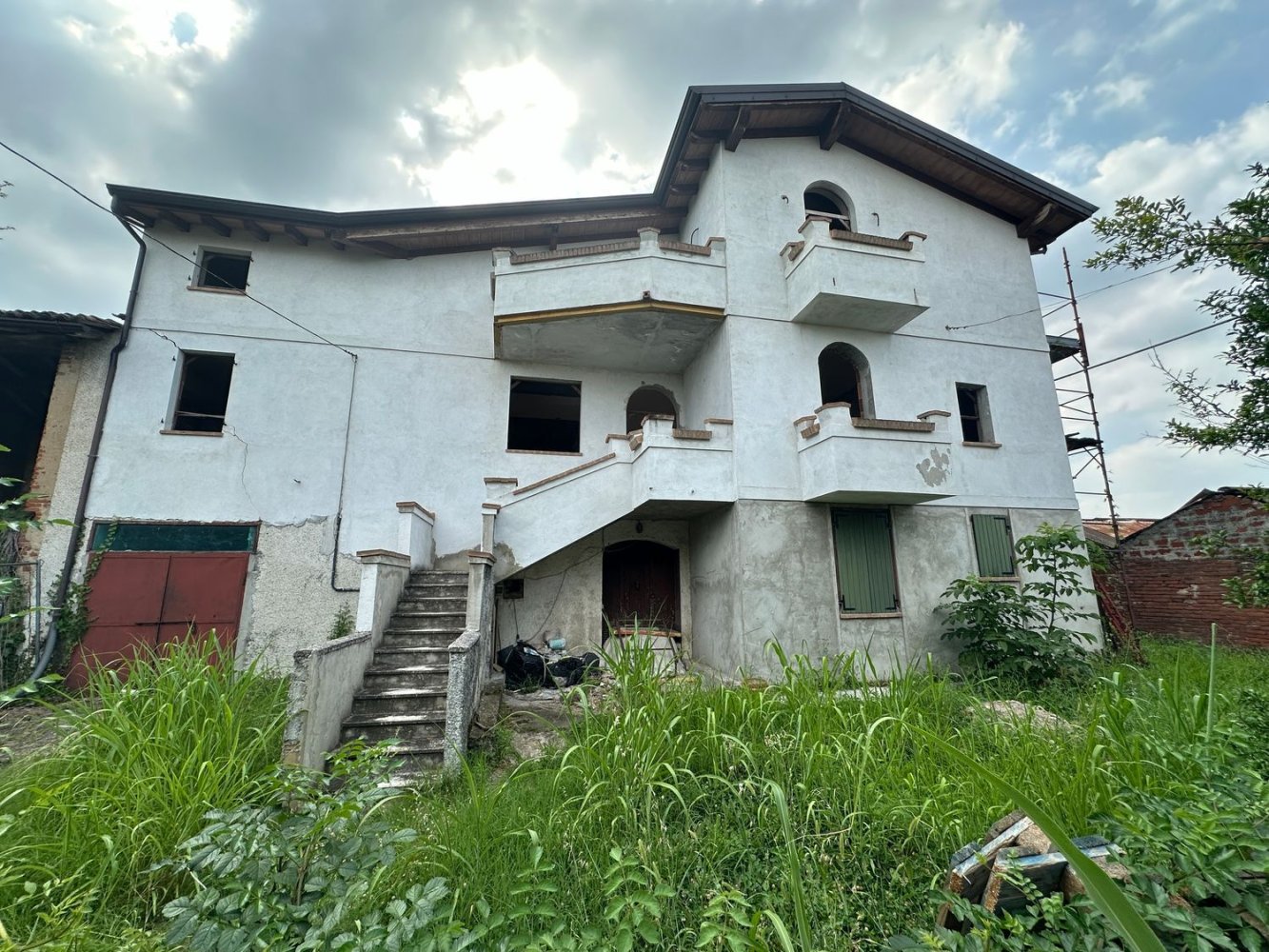 4 rooms House in Ziano Piacentino, Italy No. 88597