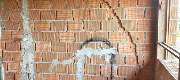 4 rooms House in Ziano Piacentino, Italy No. 88597 10