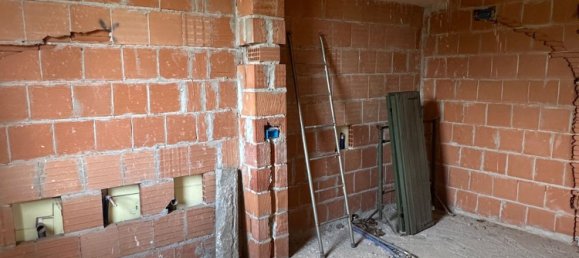 4 rooms House in Ziano Piacentino, Italy No. 88597 7