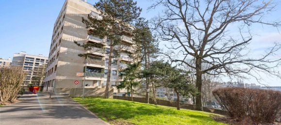 2 bedrooms Apartment in Garches, France No. 132093 2