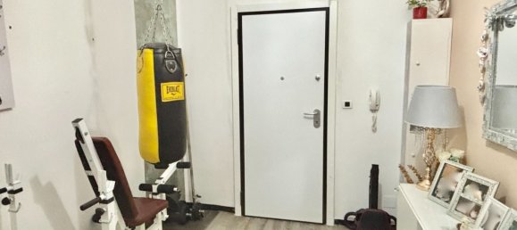 3-salle Appartement à Genoa, Italy No. 282424 30