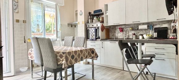 3-salle Appartement à Genoa, Italy No. 282424 14