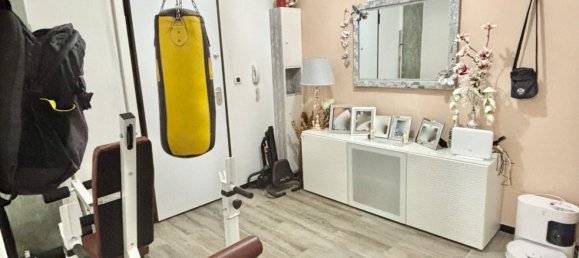 3-salle Appartement à Genoa, Italy No. 282424 29