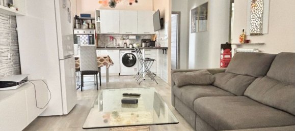 3-salle Appartement à Genoa, Italy No. 282424 5