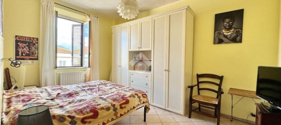 3 rooms Apartment in Viterbo, Italy No. 303793 9