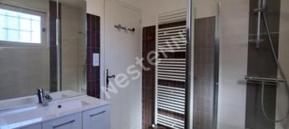 2 bedrooms House in Montceau-les-Mines, France No. 315208 8