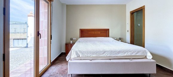 4 bedrooms House in Yecla, Spain No. 151380 29