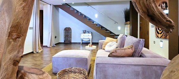 4 bedrooms House in Yecla, Spain No. 151380 16