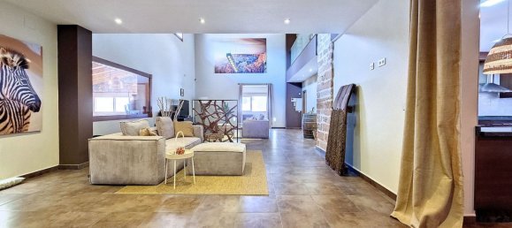 4 bedrooms House in Yecla, Spain No. 151380 12