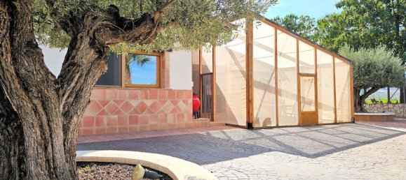 4 bedrooms House in Yecla, Spain No. 151380 4