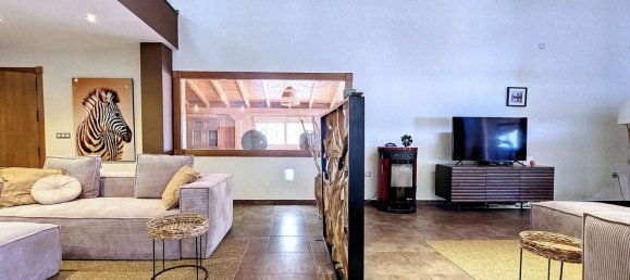 4 bedrooms House in Yecla, Spain No. 151380 13