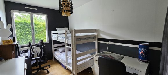 3 Schlafzimmer Haus in Milly-la-Foret, France, Nr. 346726 12