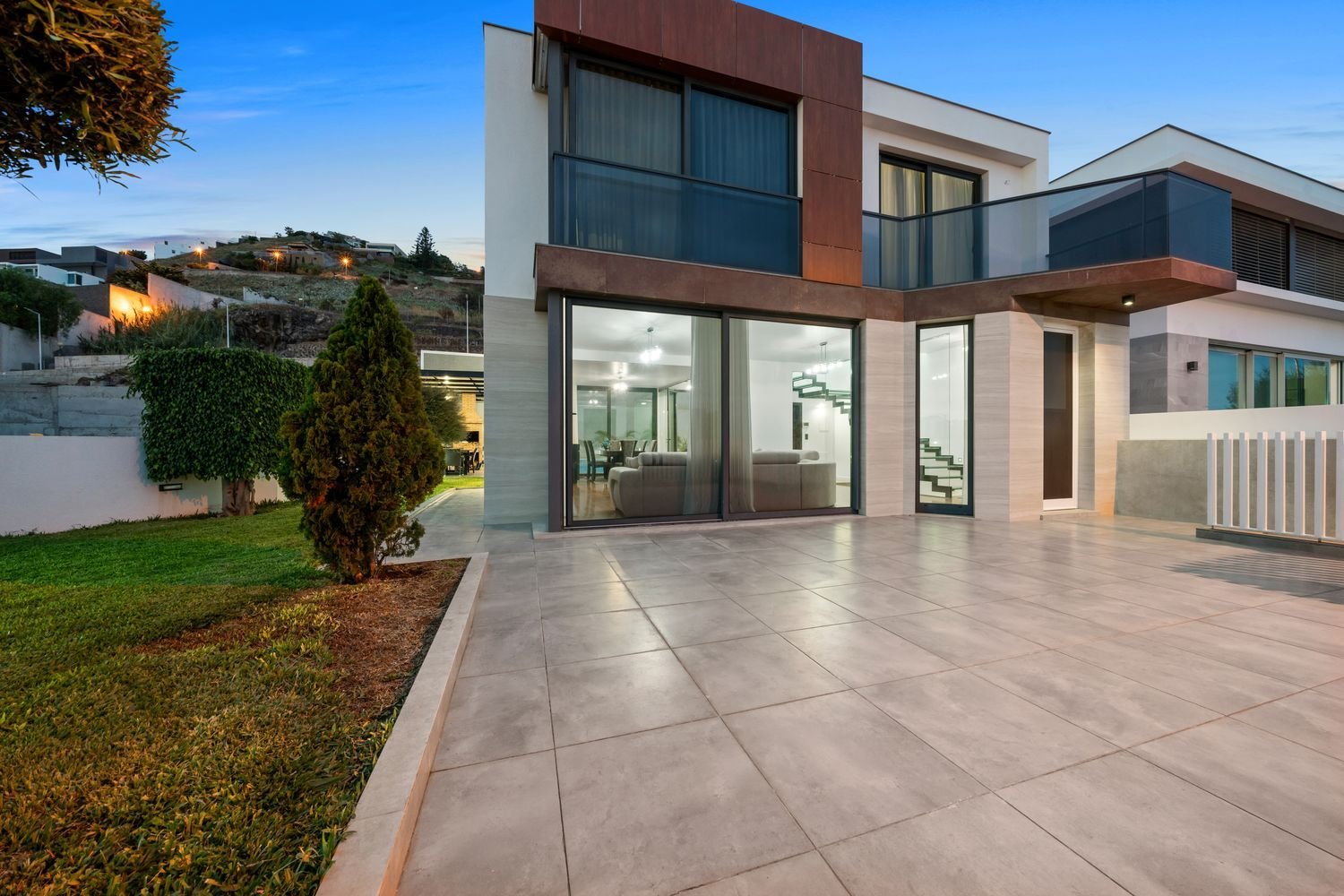 3 غرف نوم منزل في Funchal, Portugal رقم 25076