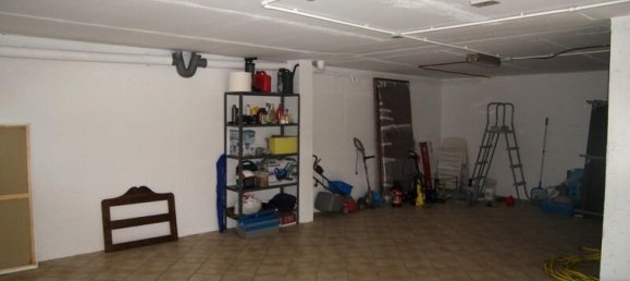 Studio in Asciano, Italy No. 1487 11