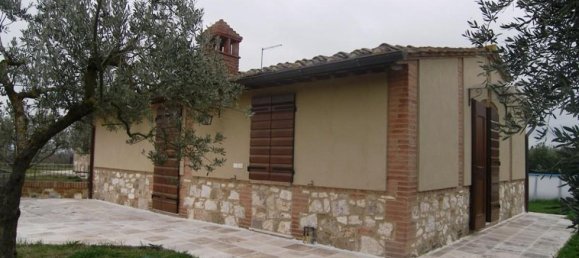 Studio in Asciano, Italy No. 1487 5