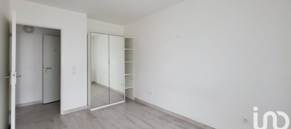 2 bedrooms Apartment in Gennevilliers, France No. 307760 6