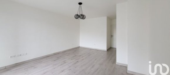 2 bedrooms Apartment in Gennevilliers, France No. 307760 2