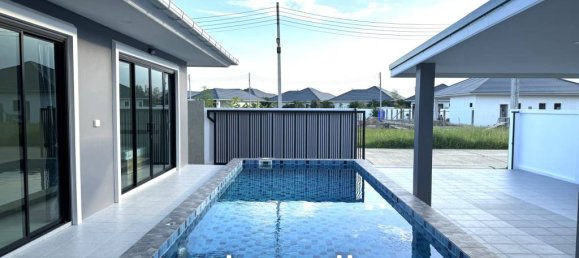 3 bedrooms Villa in Cha-am, Thailand No. 24524 5