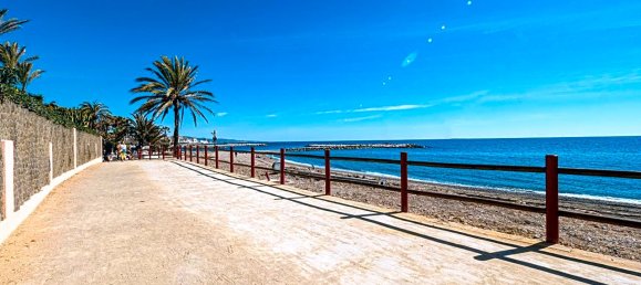 Apartamento de 2 dormitorios en Marbella, Spain No. 94022 15