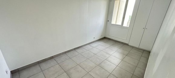 2 غرف نوم شقة في Evry, France رقم 174080 3