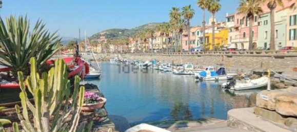 Apartamento de 5 divisões em Santo Stefano al Mare, Italy N.º 161073 5