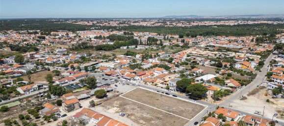 Land in Setubal, Portugal No. 141326 2