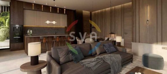 3 bedrooms Penthouse in Limassol, Cyprus No. 21298 2