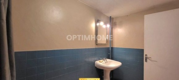 3 bedrooms House in La Chapelle-Hugon, France No. 230028 8