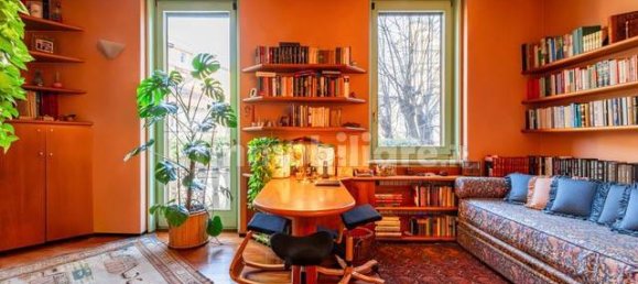 3 bedrooms Villa in Milan, Italy No. 376716 13