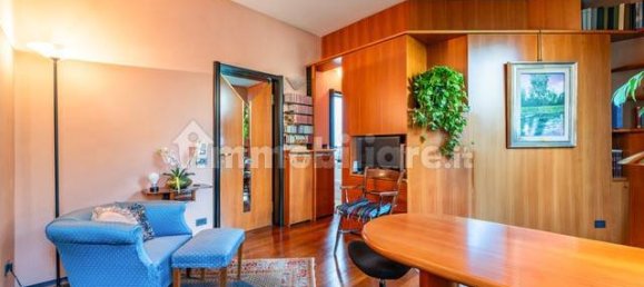 3 bedrooms Villa in Milan, Italy No. 376716 14