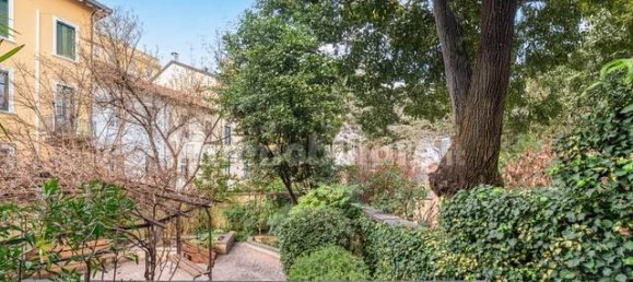 3 bedrooms Villa in Milan, Italy No. 376716 29