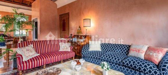 3 bedrooms Villa in Milan, Italy No. 376716 6