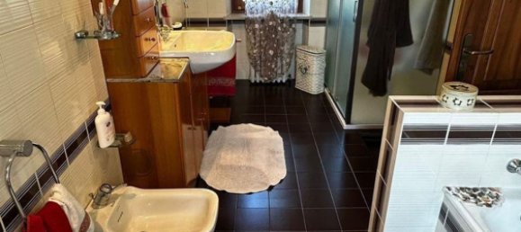 10 bedrooms House in Monale, Italy No. 377882 26